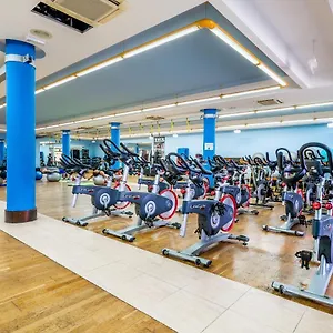 https://orange-volcano-pool-gym-and-activities-in-sport-center.puertodelcarmen-hotels.org